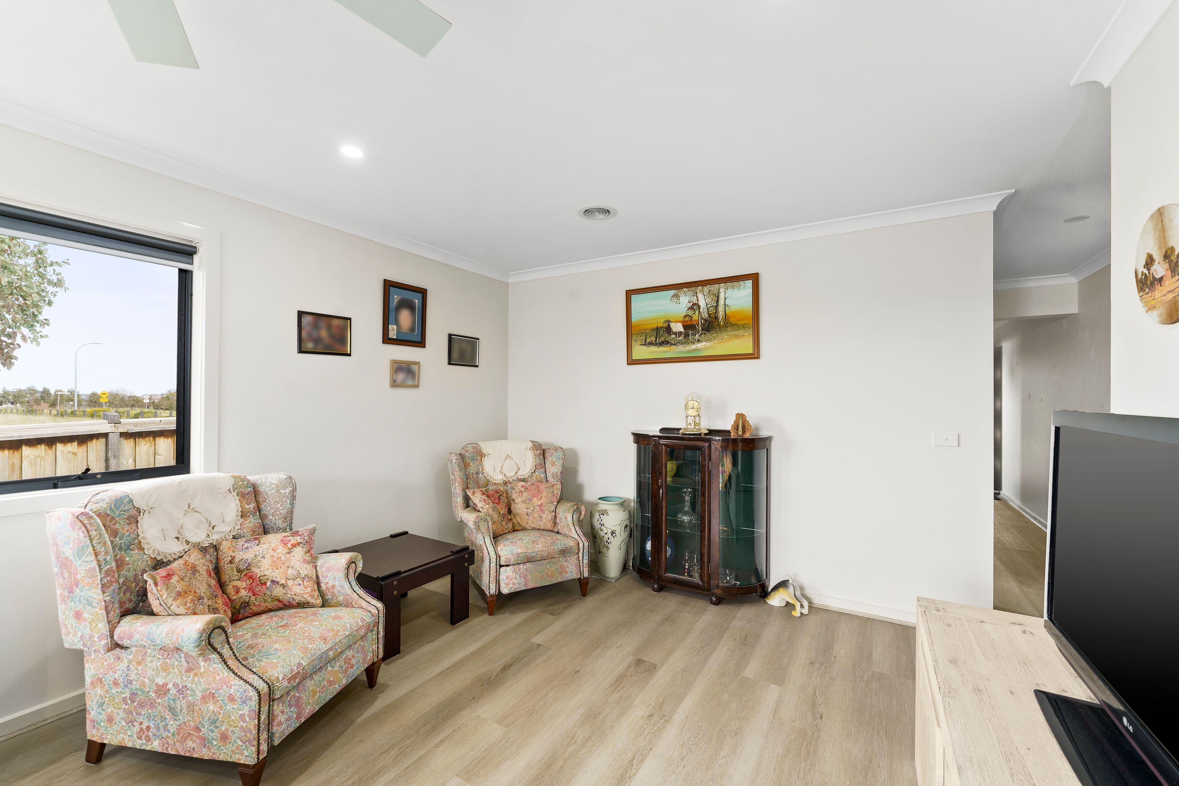 9 Kokoda Drive, Sunbury VIC 3429, Sunbury - Thumbnail 4