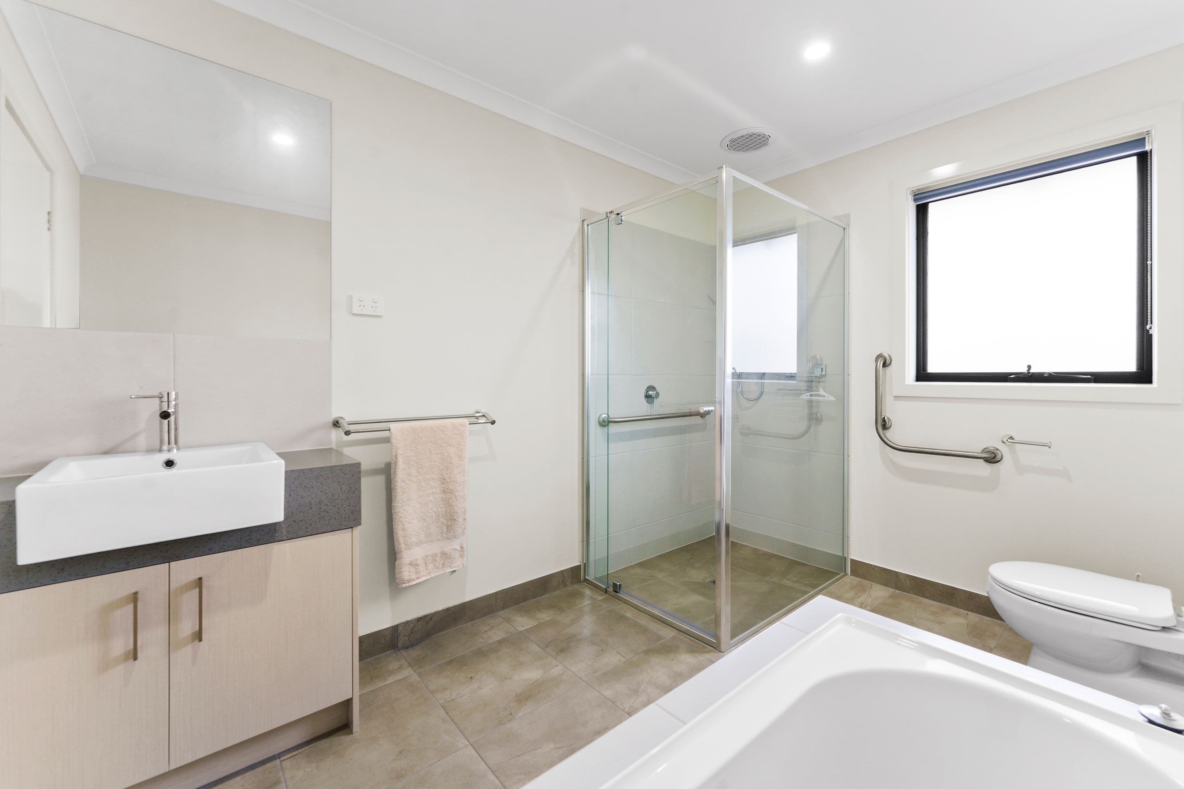 9 Kokoda Drive, Sunbury VIC 3429, Sunbury - Thumbnail 8