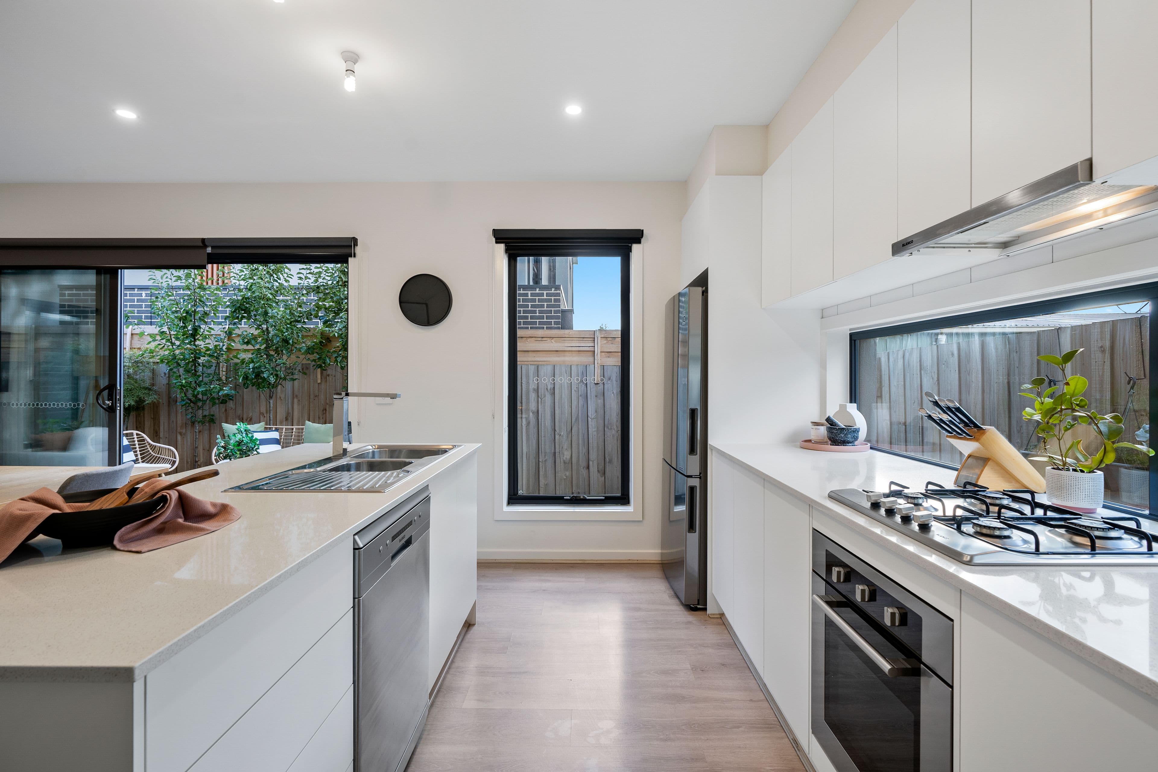 6 Mountain Gate Drive, Ferntree Gully VIC 3156, Ferntree Gully - Thumbnail 6