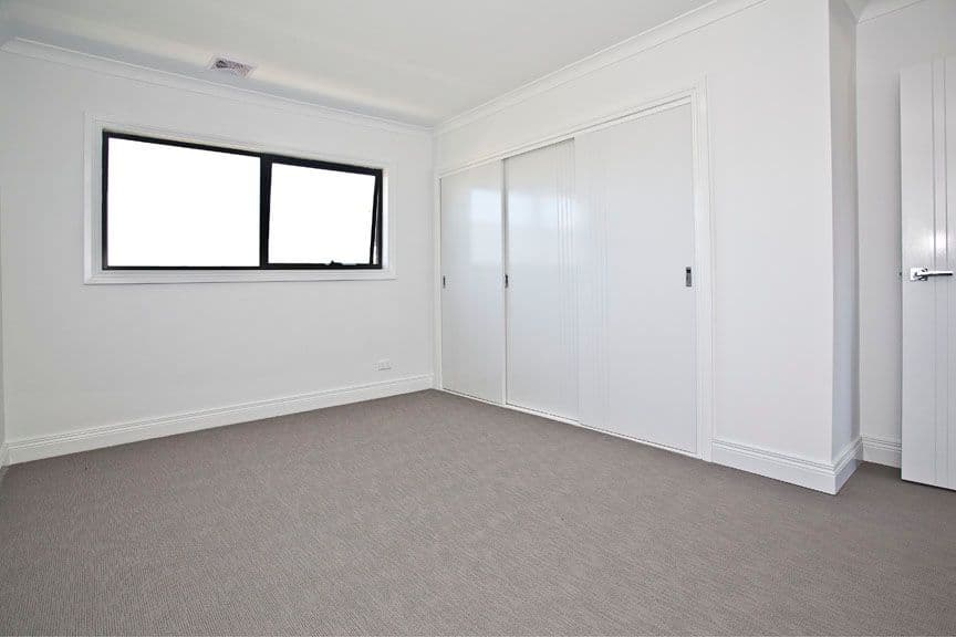 19 Headingley Road, MOUNT WAVERLEY VIC 3149, Mount Waverley - Thumbnail 4