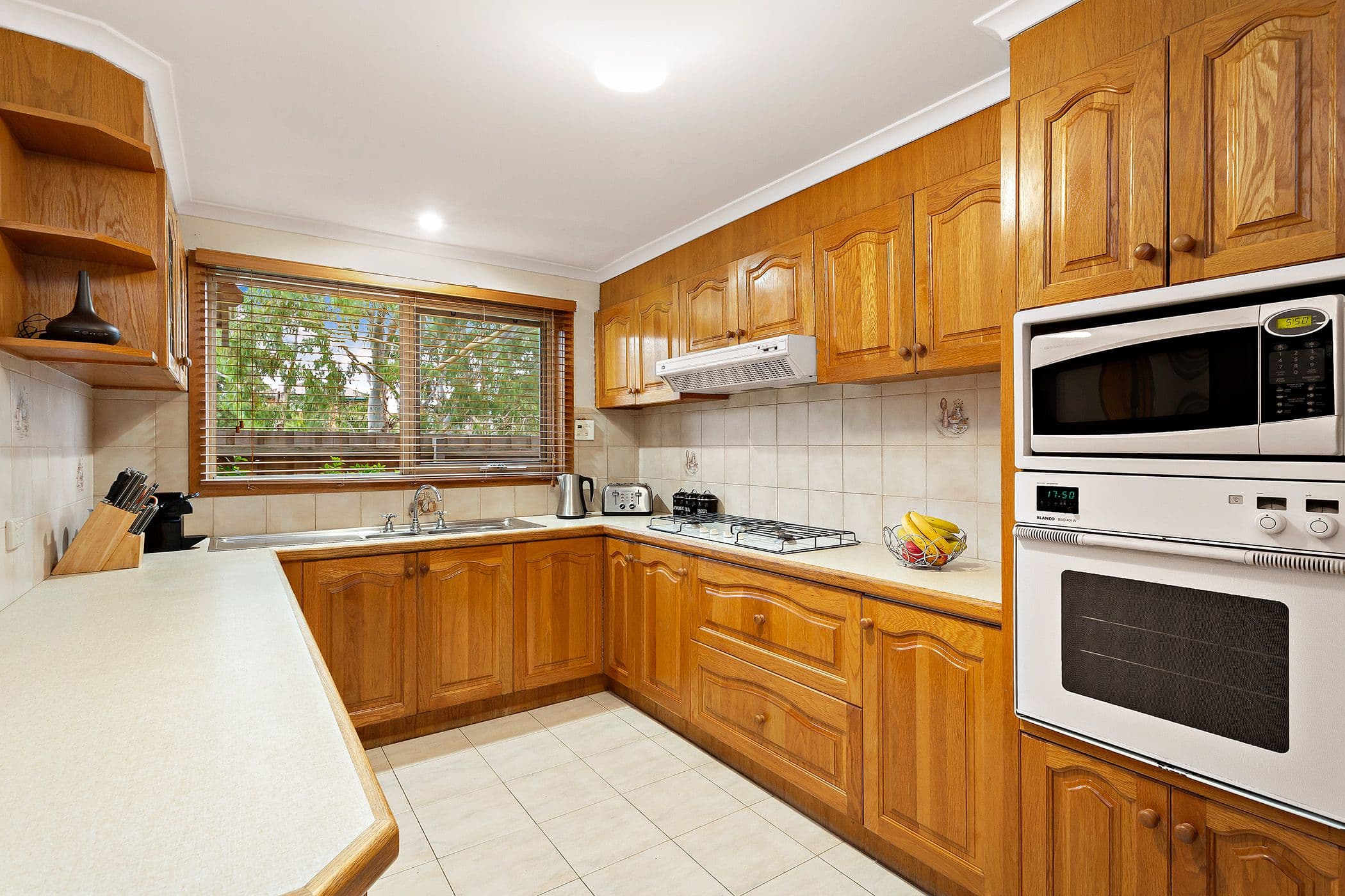 23 Nurten Parade, Aspendale Gardens VIC 3195, Aspendale Gardens - Thumbnail 3
