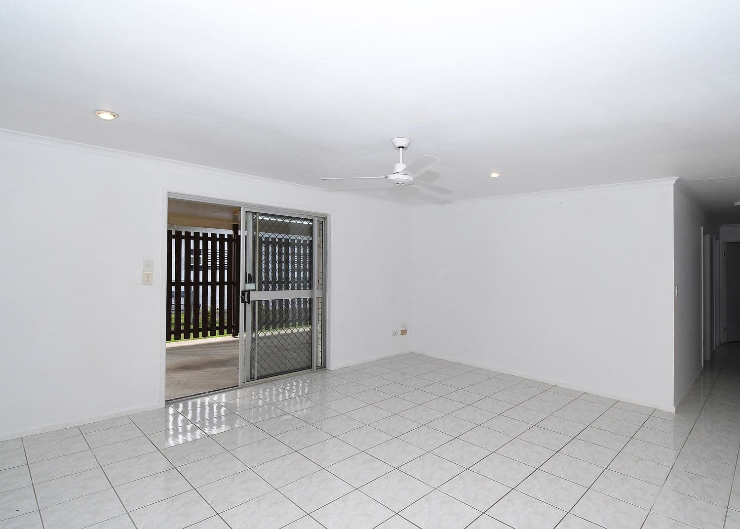 3 Southerden Street, Torquay QLD 4655, Torquay - Thumbnail 4