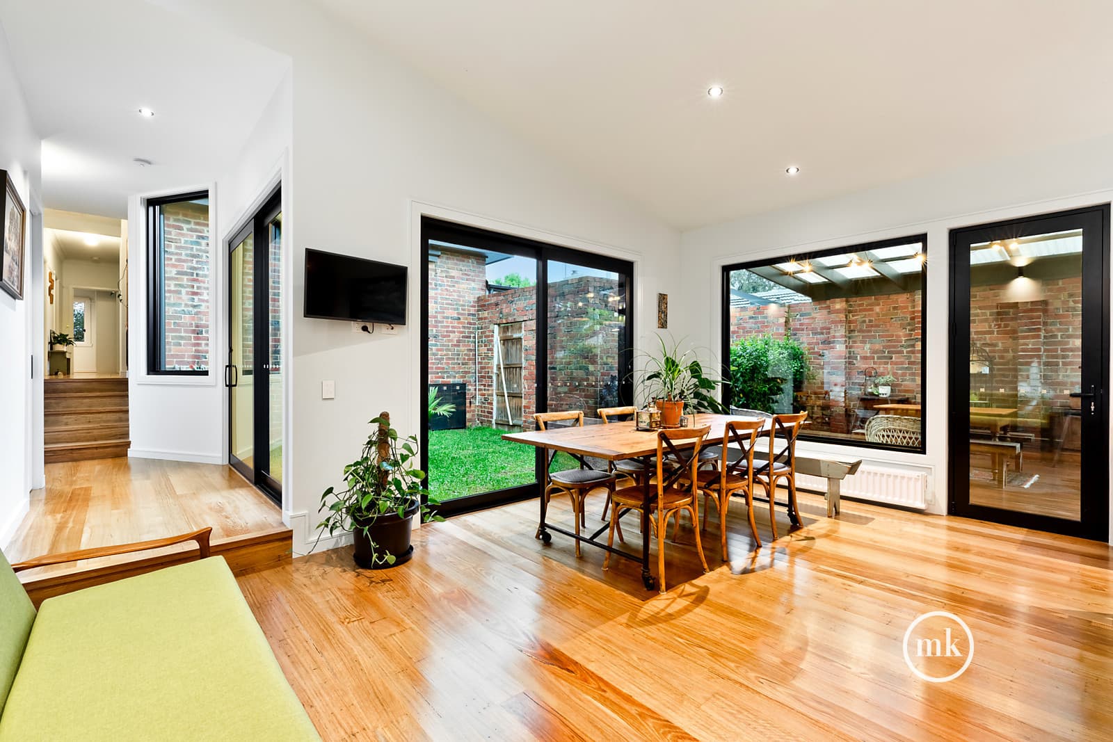 20 Doris Street, Greensborough, Greensborough - Thumbnail 3
