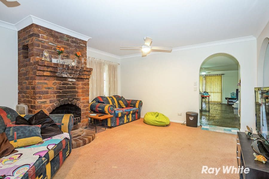 29 Dianthus Avenue, Banksia Beach QLD 4507, Banksia Beach - Thumbnail 4