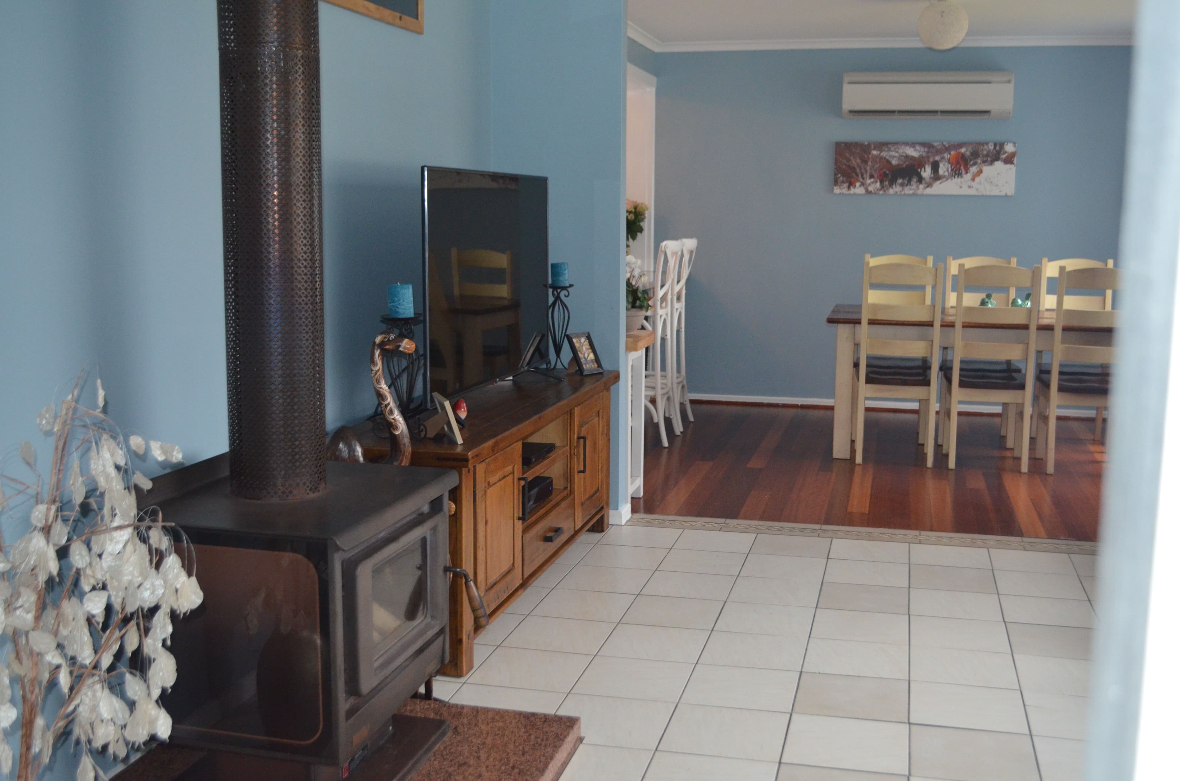 7 Kirra Street, Tumut - Thumbnail 5