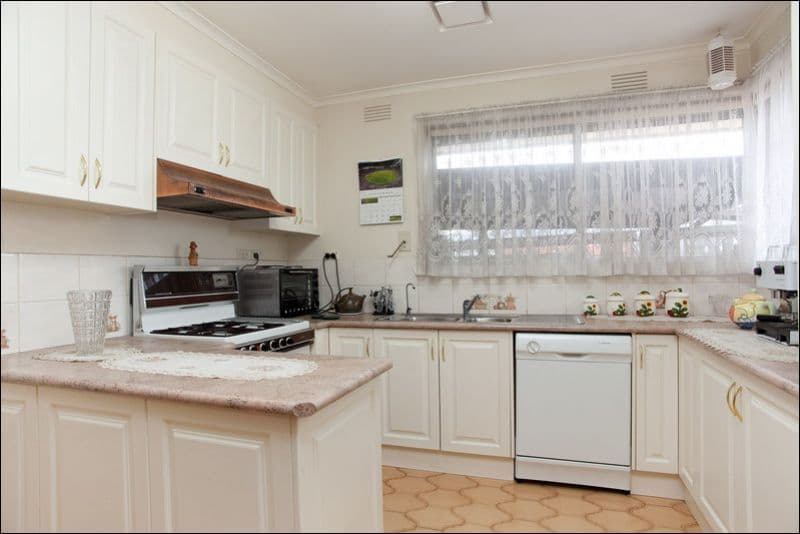 163 Mountview Road, LALOR VIC 3075, Lalor - Thumbnail 2