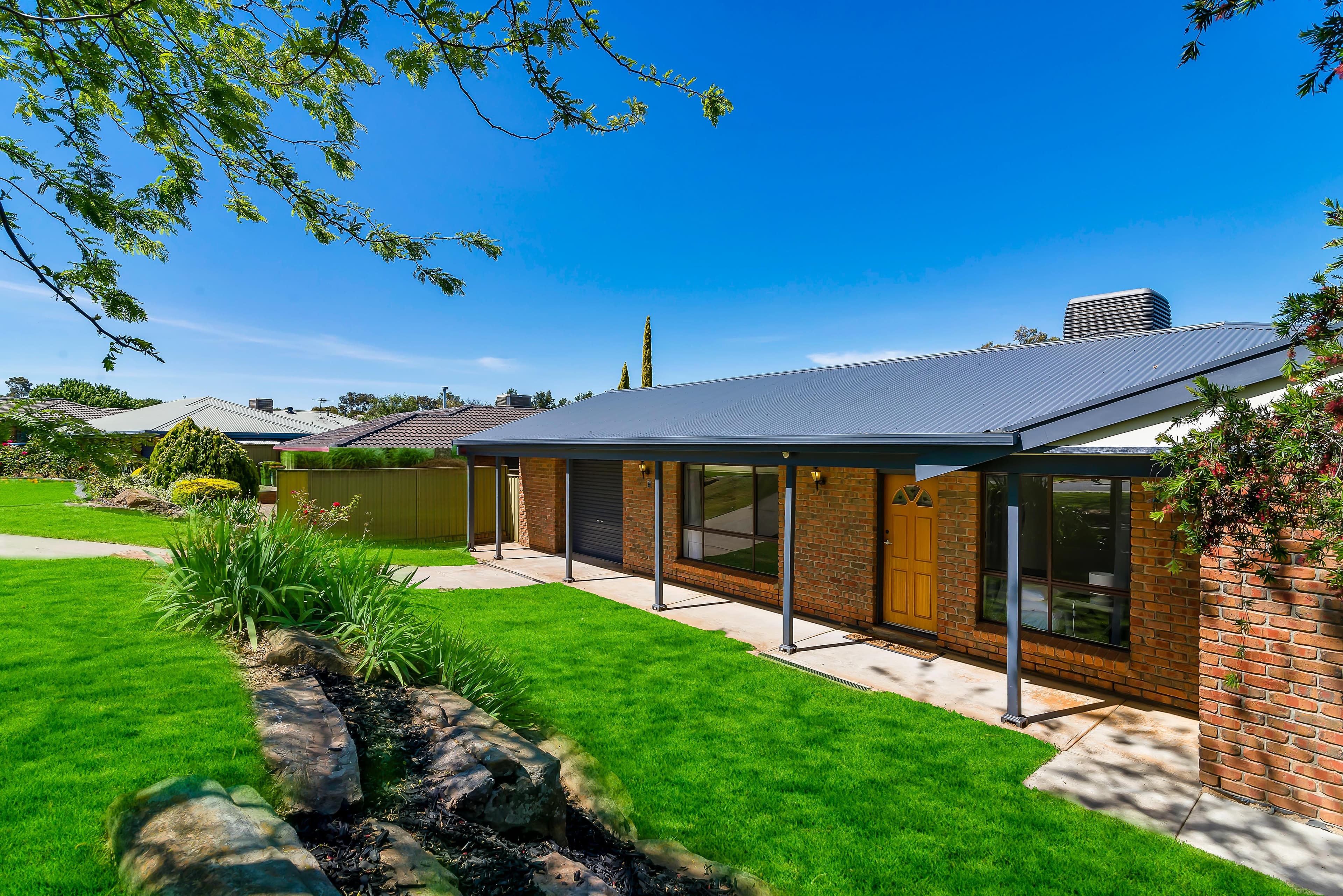 8 Taranaki Court, Greenwith SA 5125, Greenwith - Thumbnail 2