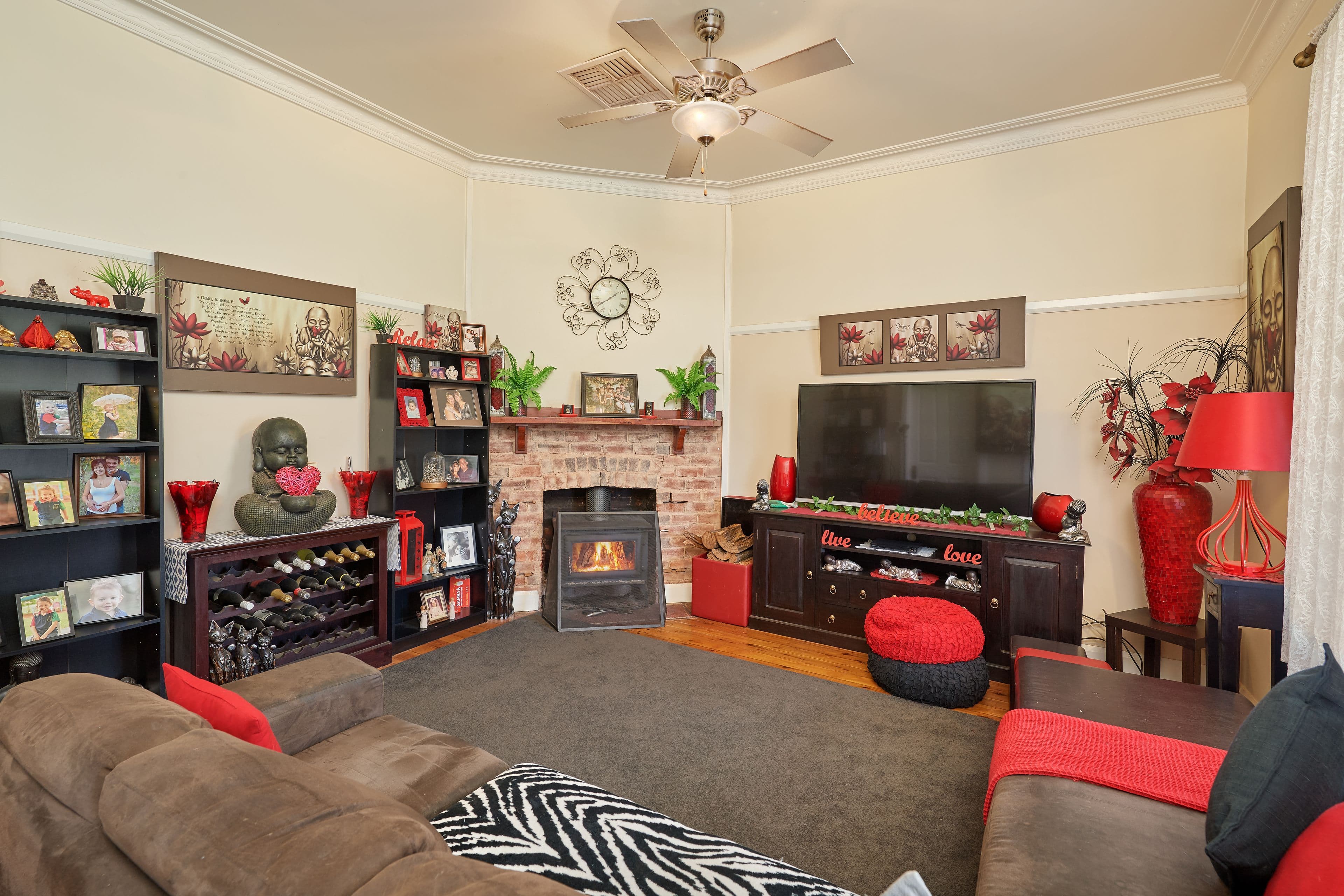 57 Commins Street, Junee NSW 2663, Junee - Thumbnail 2
