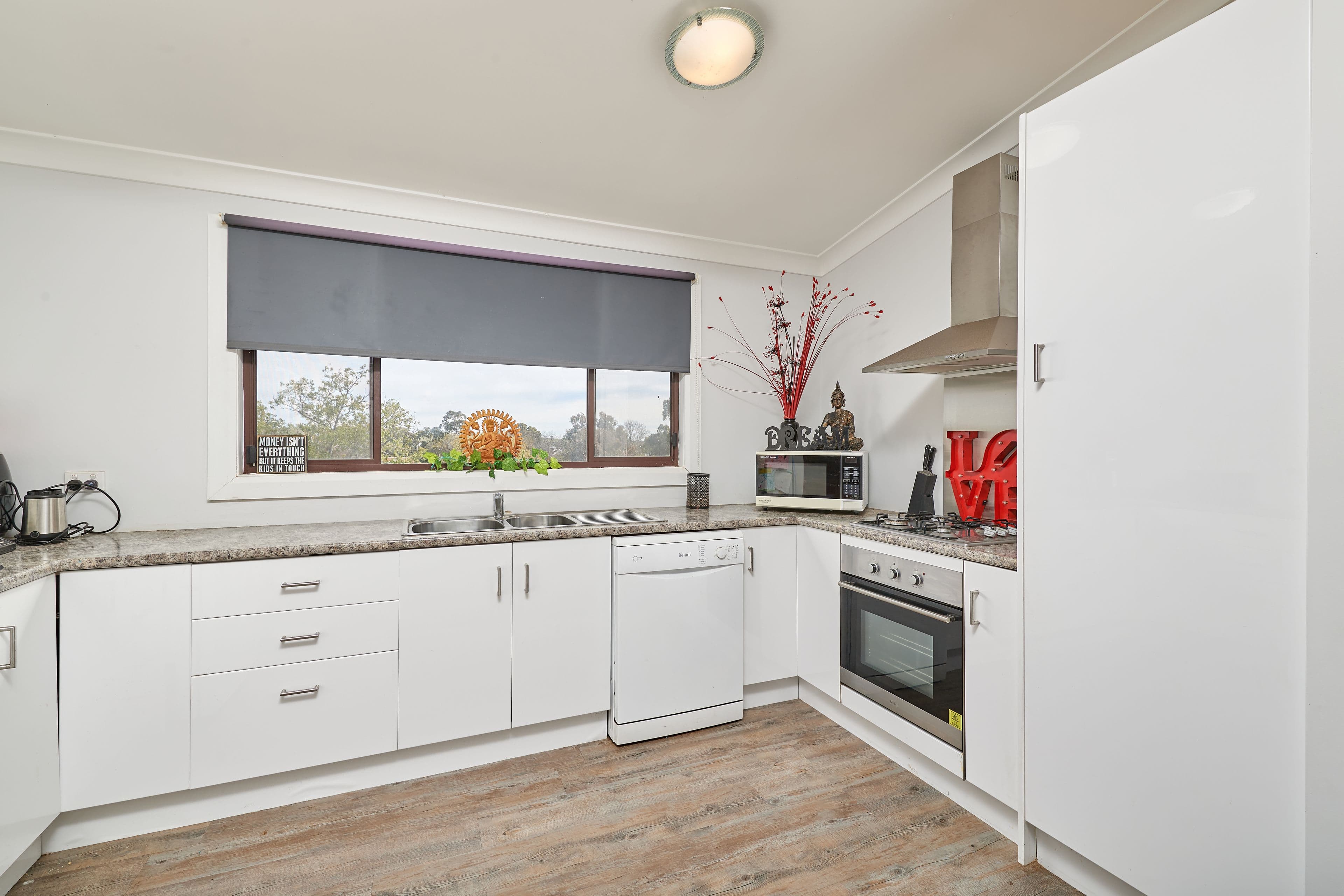 57 Commins Street, Junee NSW 2663, Junee - Thumbnail 4