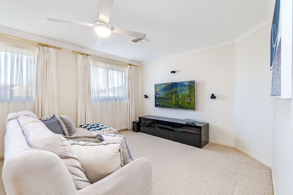 16 Kinnard Way, Kellyville NSW 2155, Kellyville - Thumbnail 3