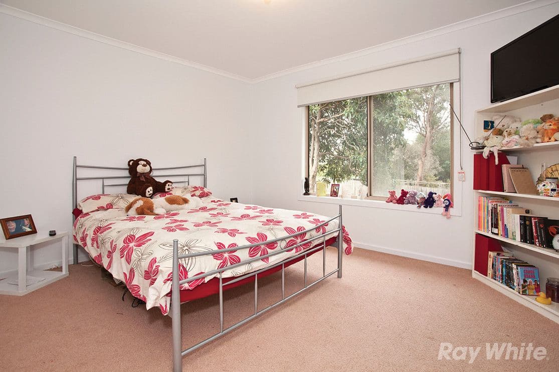46 Delmore Crescent, GLEN WAVERLEY VIC 3150, Glen Waverley - Thumbnail 4
