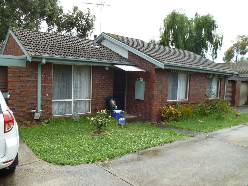 4 Rogers Street, PAKENHAM VIC 3810, Pakenham - Image 1
