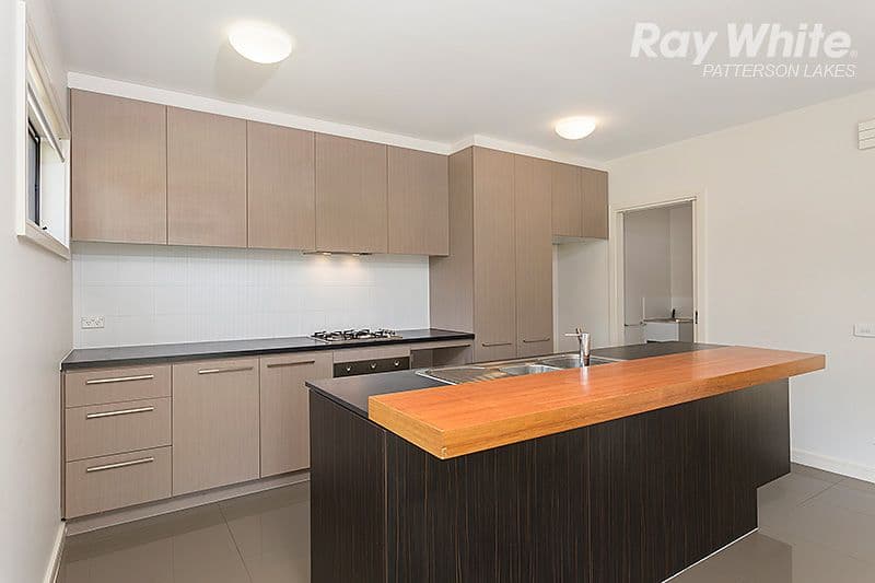 4 Dresden Drive, Waterways VIC 3195, Waterways - Thumbnail 2