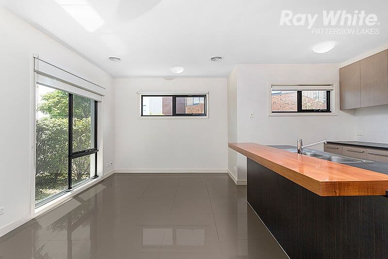 4 Dresden Drive, Waterways VIC 3195, Waterways - Thumbnail 3