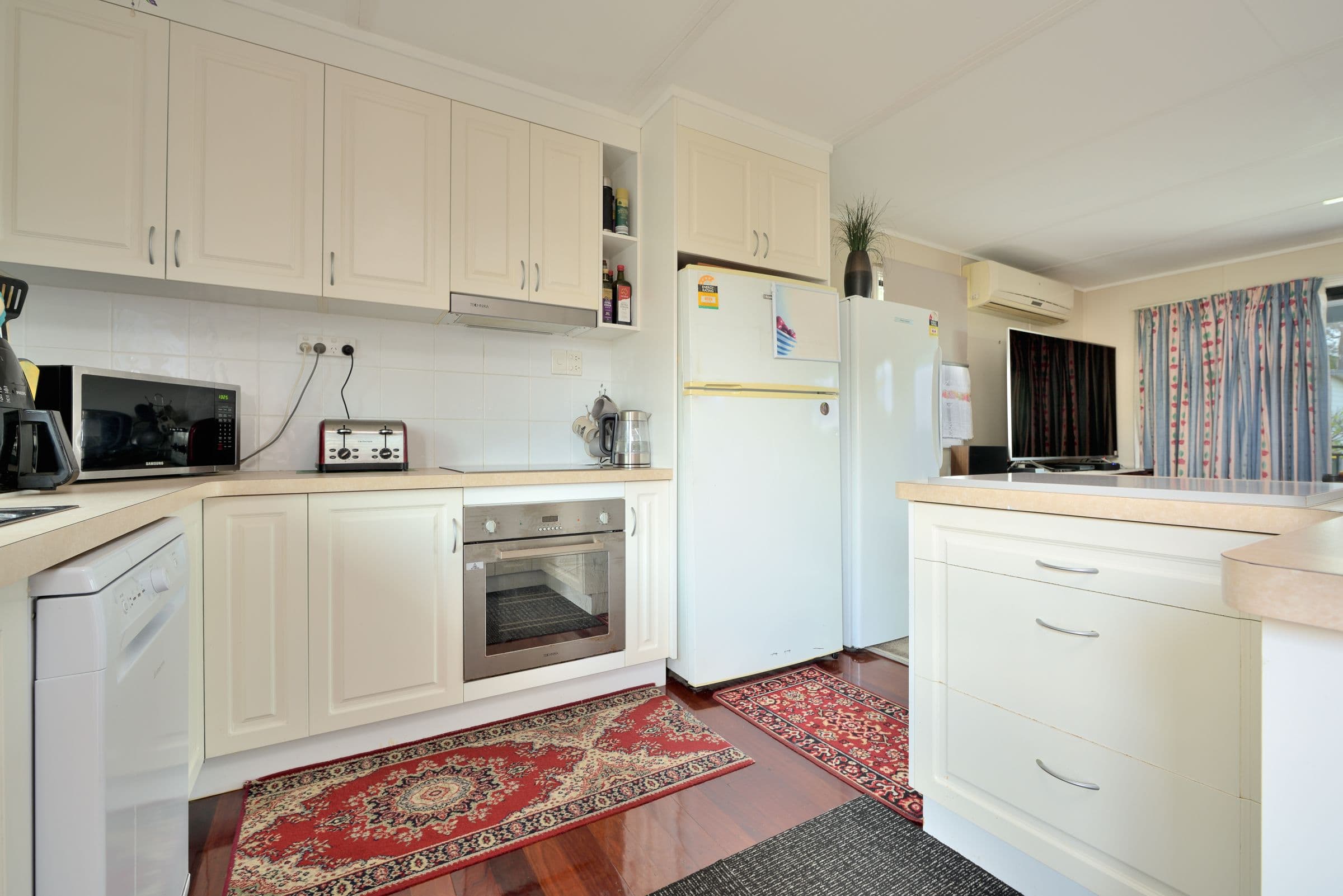 13 Wattle Street, New Auckland QLD 4680, New Auckland - Thumbnail 6