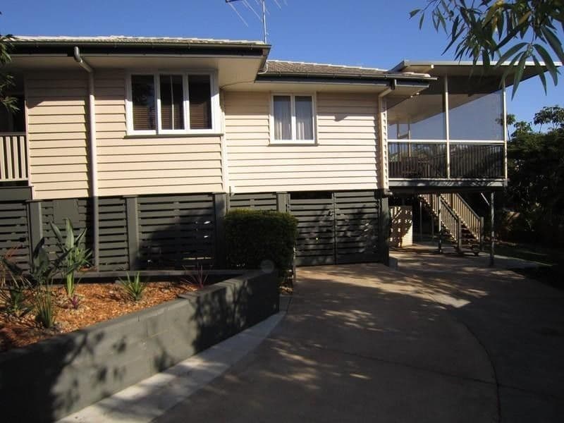 17 Biplex Street, Mansfield QLD 4122, Mansfield - Image 1