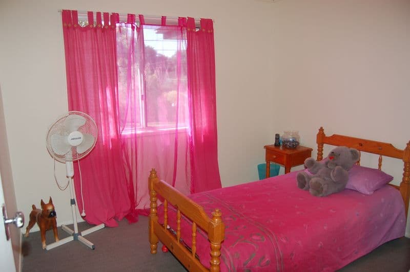13   Saratoga Street, BROWNS PLAINS QLD 4118, Browns Plains - Thumbnail 4