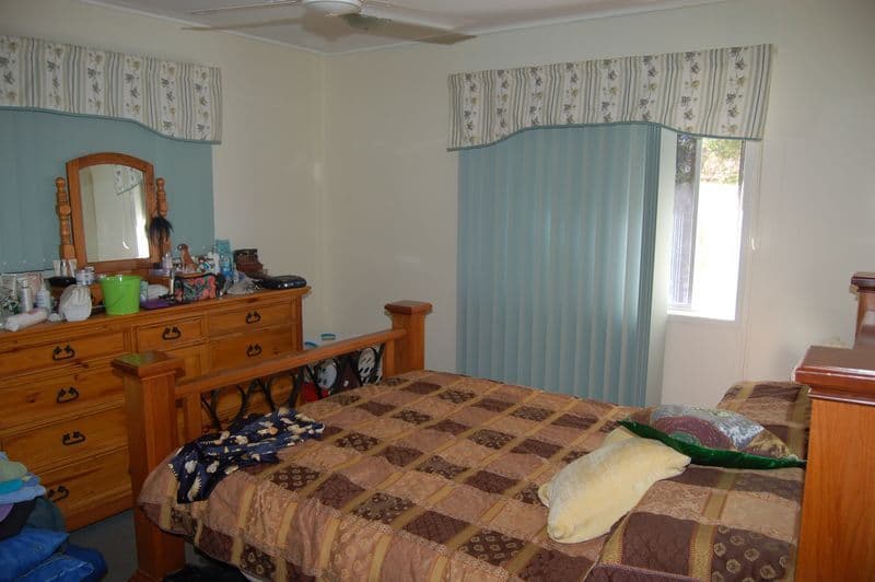 13   Saratoga Street, BROWNS PLAINS QLD 4118, Browns Plains - Thumbnail 5