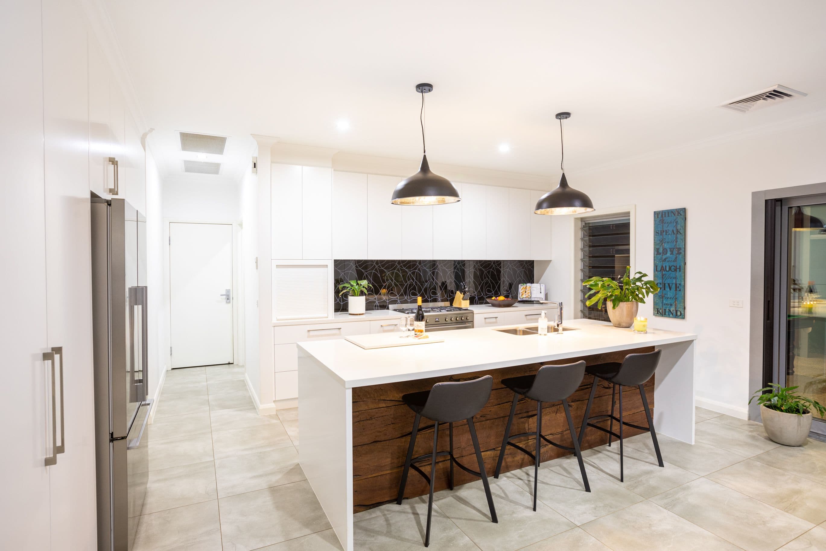 4 Annunziata Court, Mildura VIC 3500, Mildura - Thumbnail 7