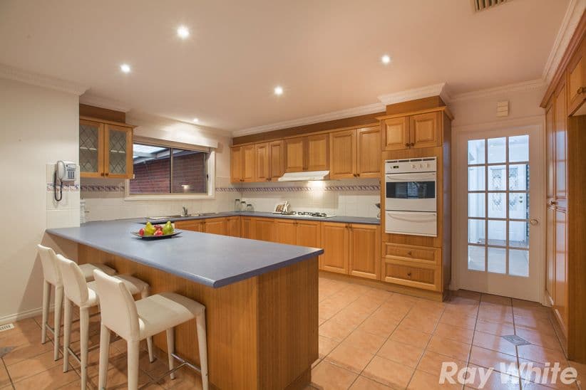 53 Allwyn Crescent, Mill Park VIC 3082, Mill Park - Thumbnail 3