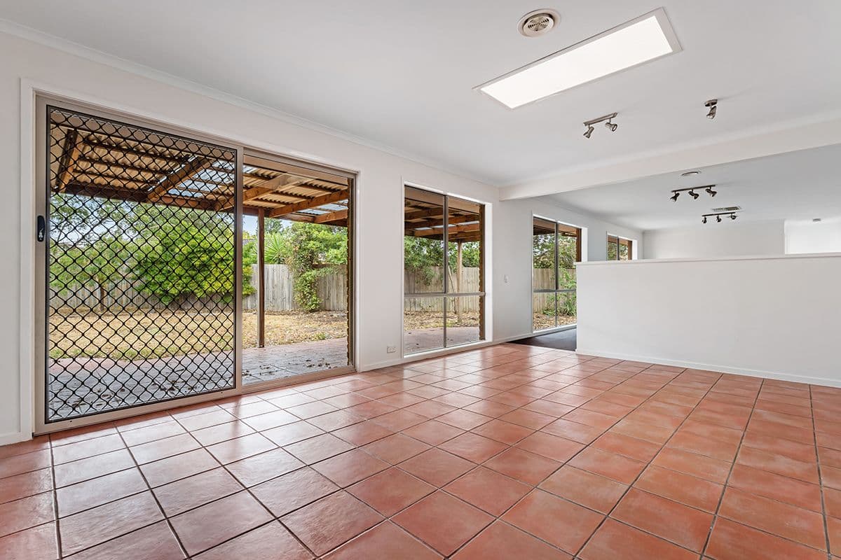 5 Yeovil Court, Craigieburn VIC 3064, Craigieburn - Thumbnail 8