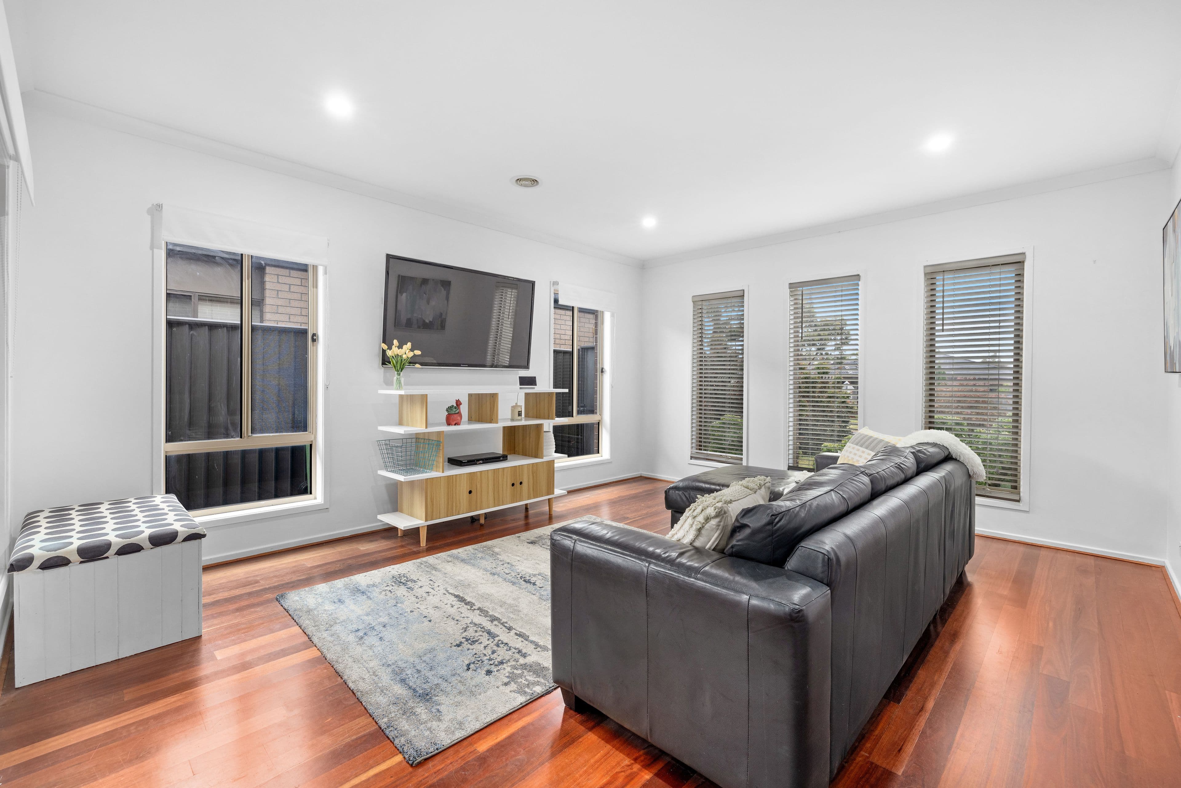 3 Sagan Drive, Cranbourne North VIC 3977, Cranbourne North - Thumbnail 8