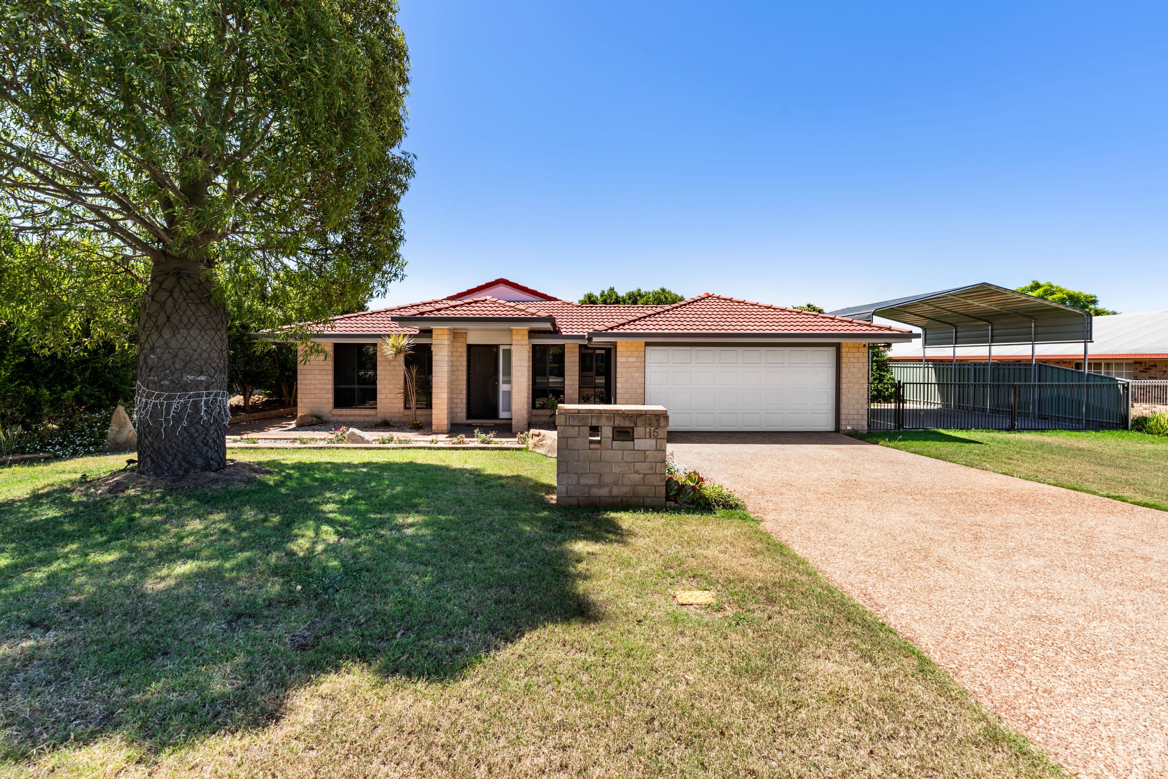 15 Pioneer Way, Pittsworth QLD 4356, Pittsworth - Image 1
