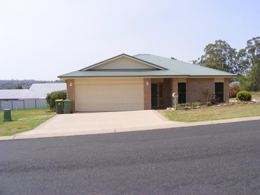 2 Vicky Avenue, CROWS NEST QLD 4355, Crows Nest - Image 1