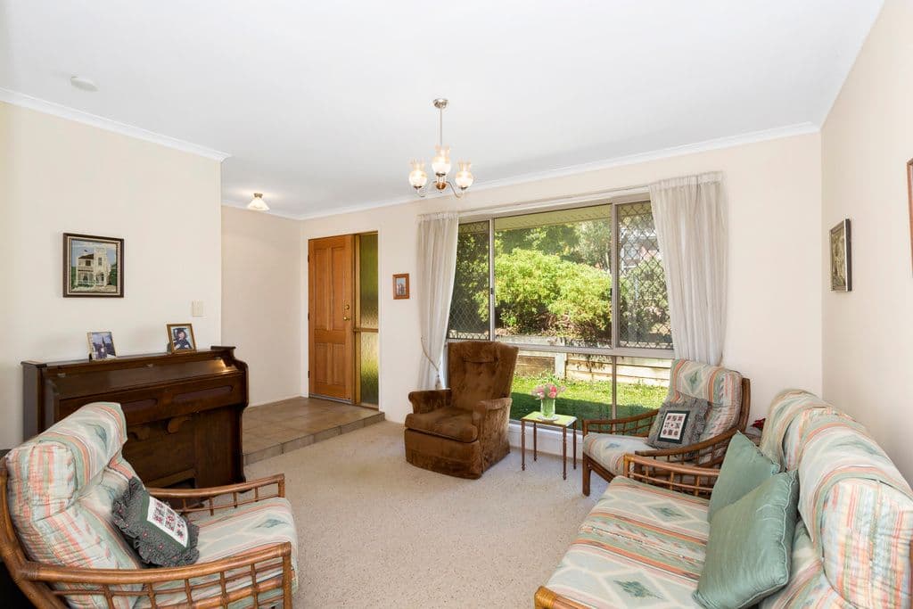 4 Chestnut Drive, Banora Point NSW 2486, Banora Point - Thumbnail 3