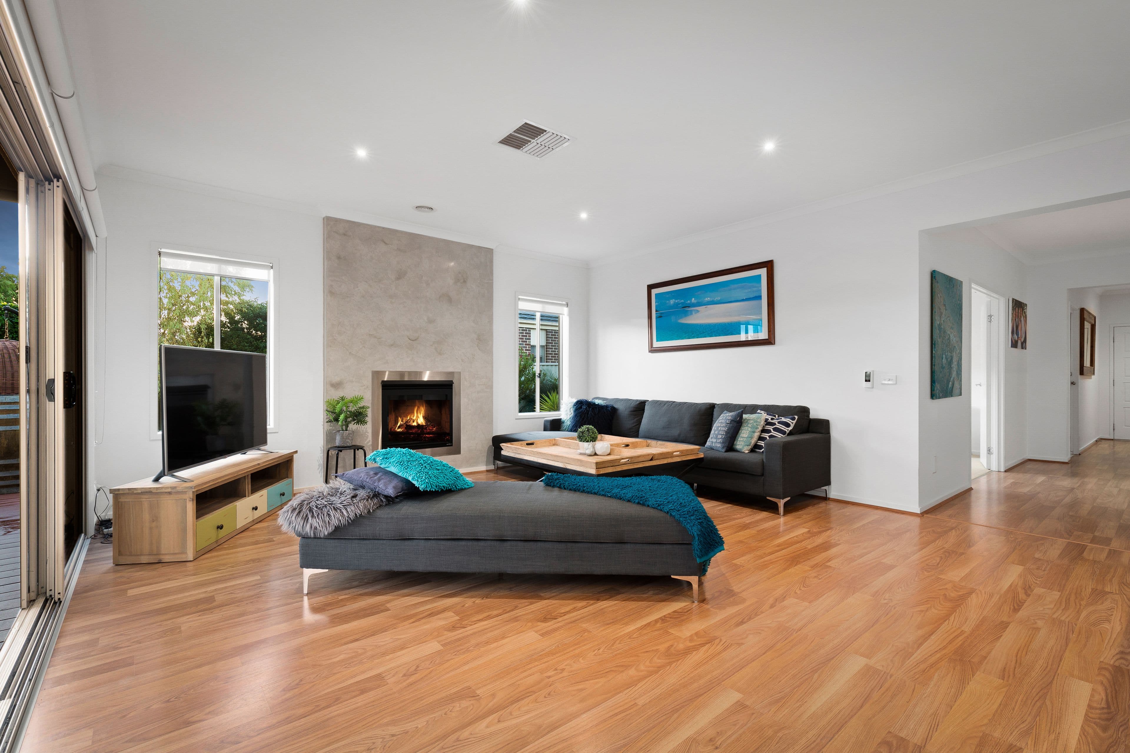 43 Murchison Link, Pakenham VIC 3810, Pakenham - Thumbnail 3
