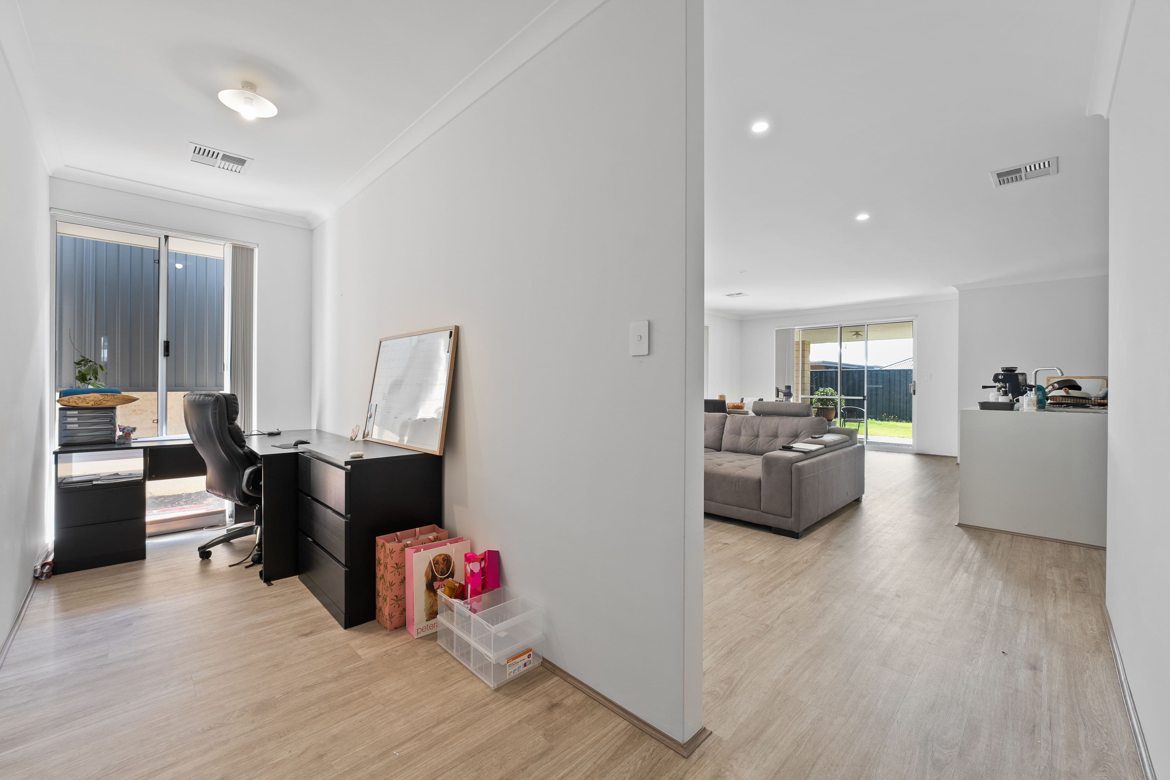 151 Hillsborough Avenue, Baldivis WA 6171, Baldivis - Thumbnail 8