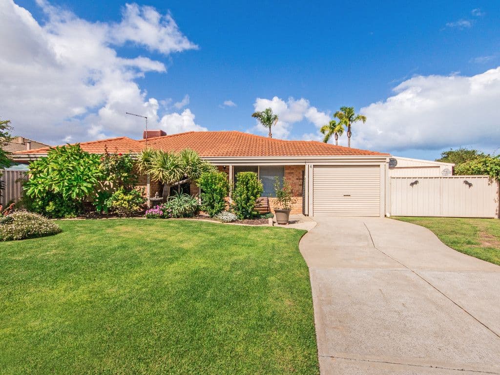 4 Camm Place, Waikiki WA 6169, Waikiki - Image 1