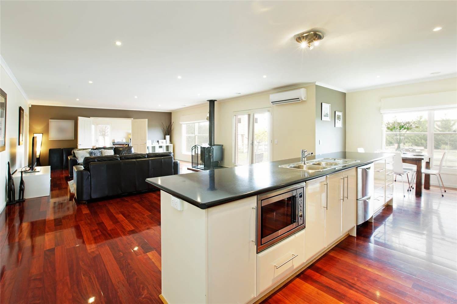 18 Connors Crescent, BANNOCKBURN VIC 3331, Bannockburn - Thumbnail 5