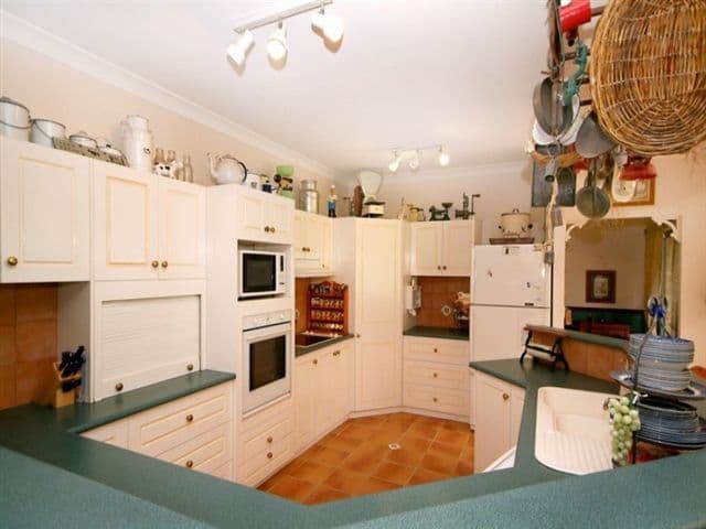 261 Kearney Street, TOP CAMP QLD 4350, Top Camp - Thumbnail 2
