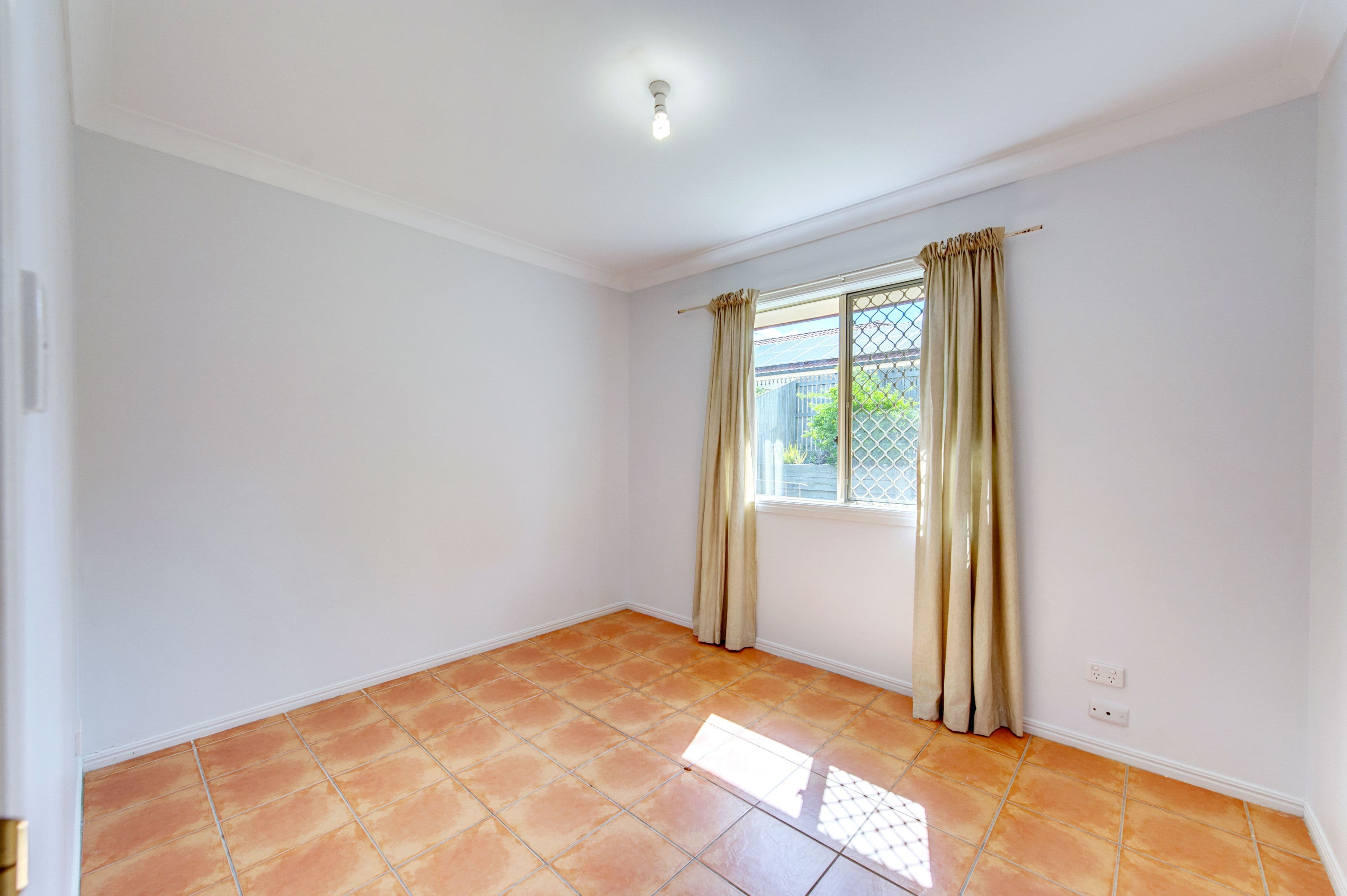 16 Karamea Avenue, Springfield QLD 4300, Springfield - Thumbnail 8