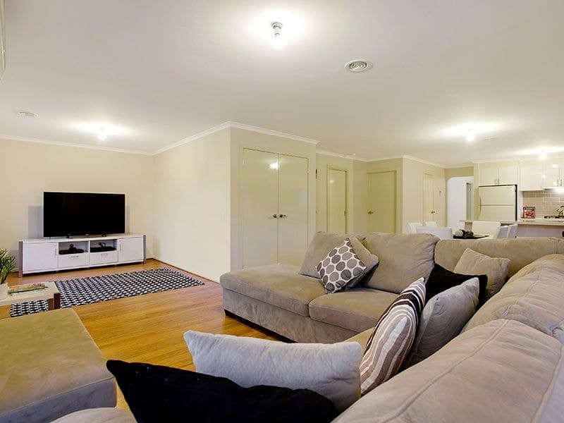 6 James Austin Way, Seabrook - Thumbnail 7