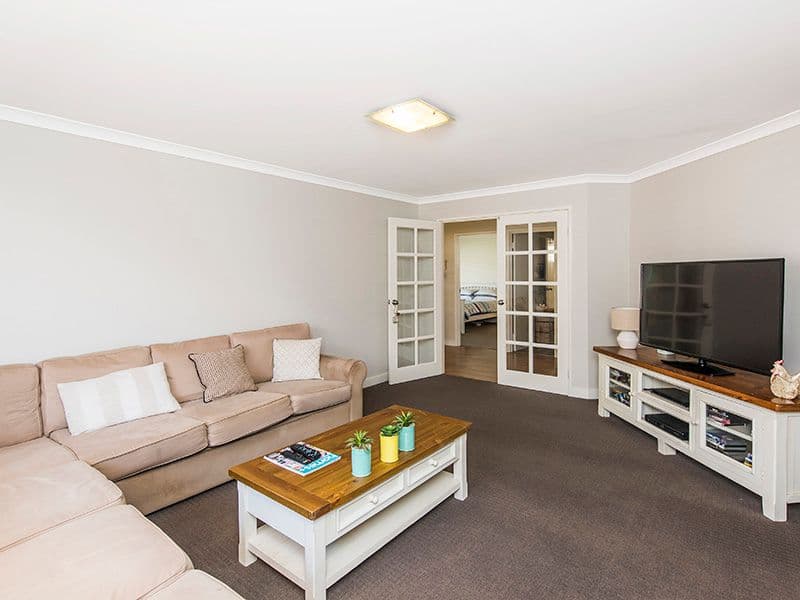 8 Carrow Bend, Baldivis WA 6171, Baldivis - Thumbnail 3