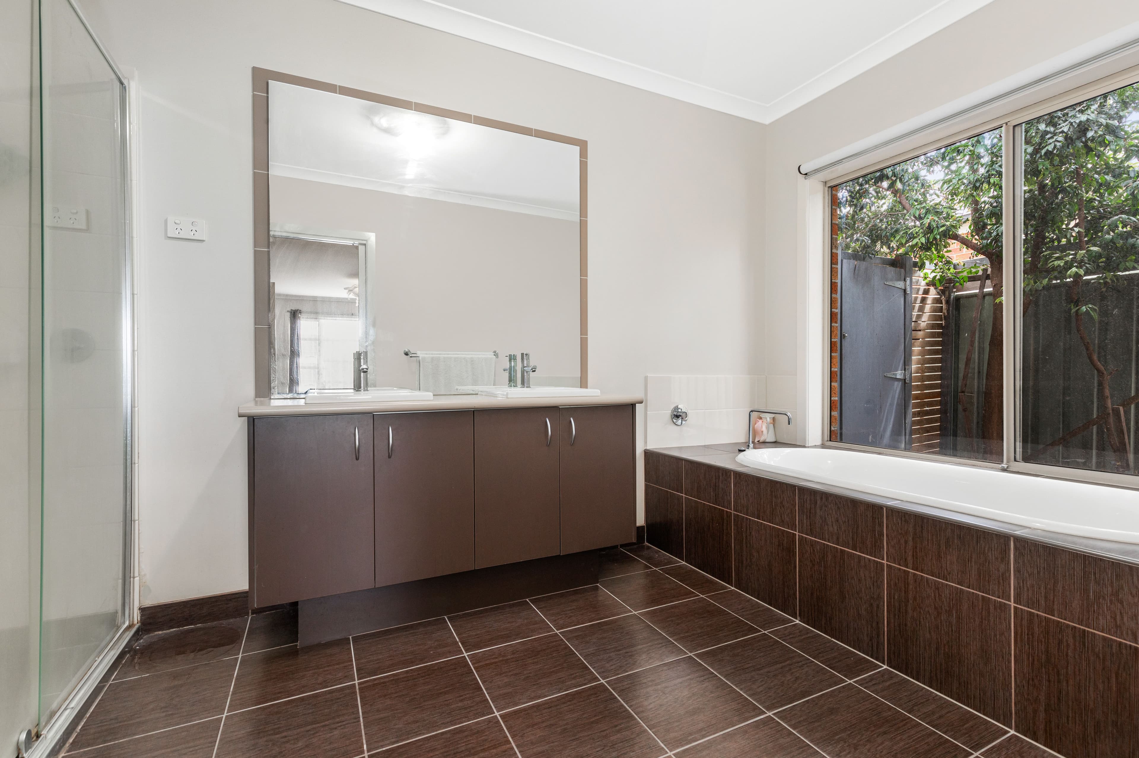 7 Gosford Road, Wyndham Vale VIC 3024, Wyndham Vale - Thumbnail 3