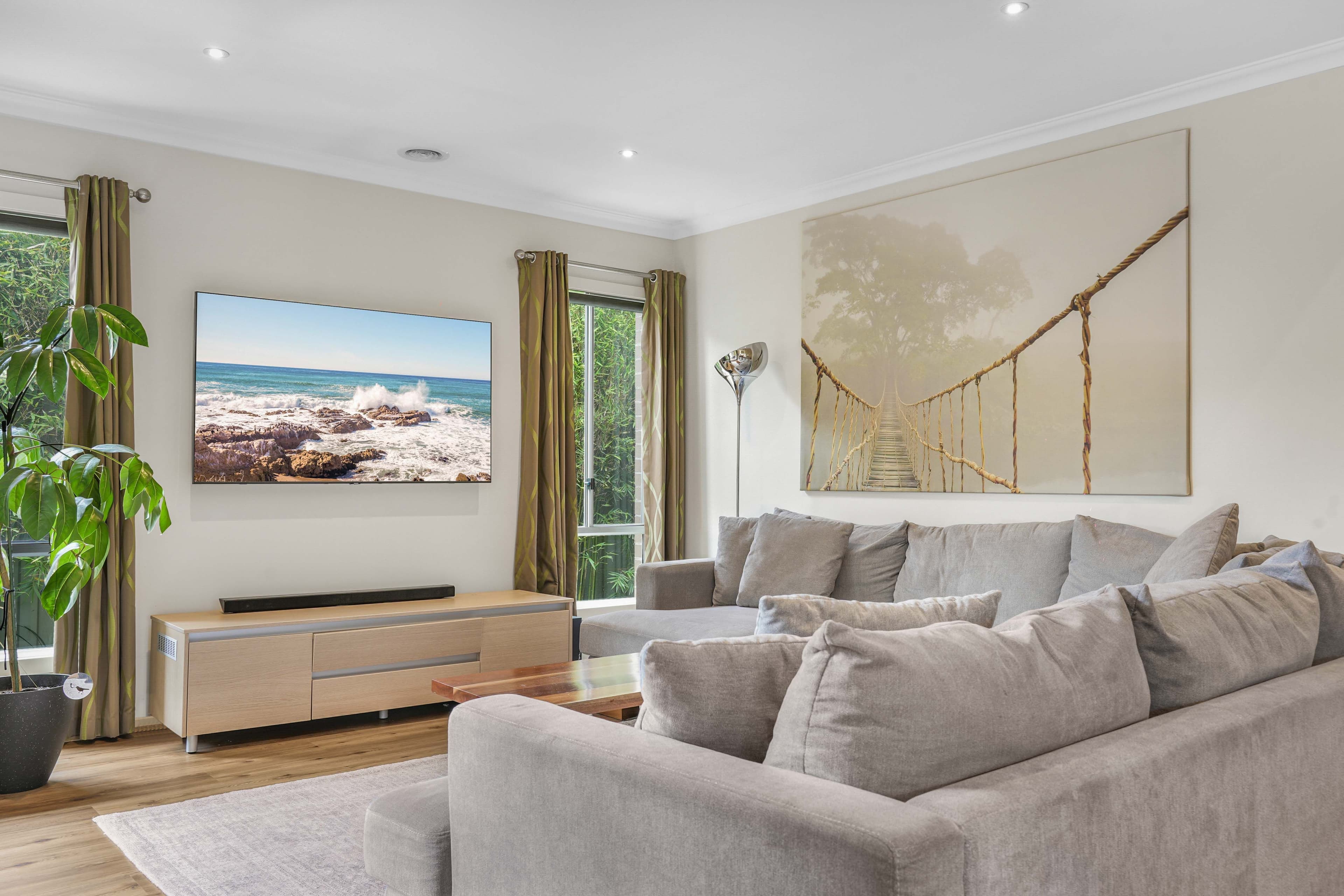 6 Charolais Court, Pakenham VIC 3810, Pakenham - Thumbnail 7
