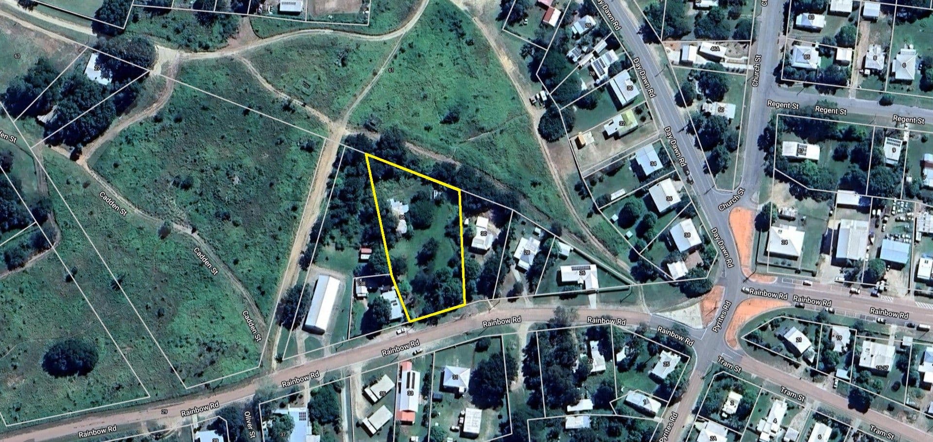 36 Rainbow Road, CHARTERS TOWERS CITY QLD 4820, Charters Towers City - Thumbnail 2