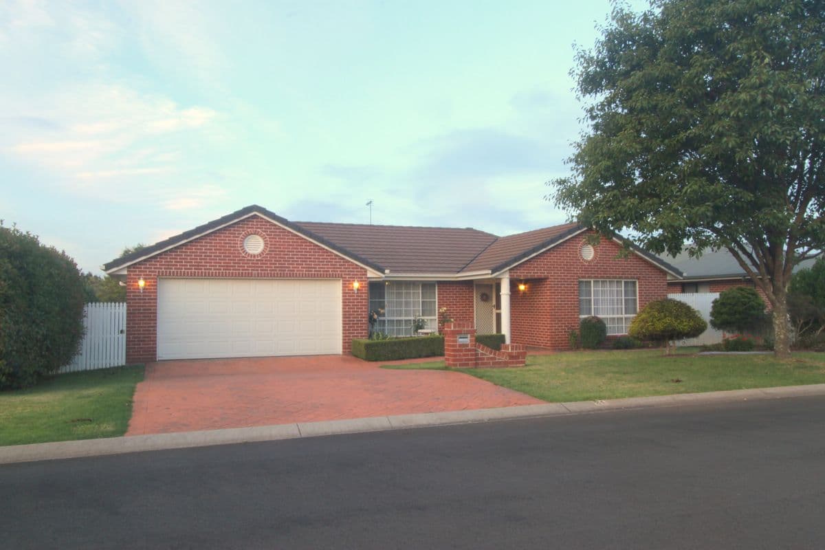 21 Mengel Court, MIDDLE RIDGE QLD 4350, Middle Ridge - Image 1