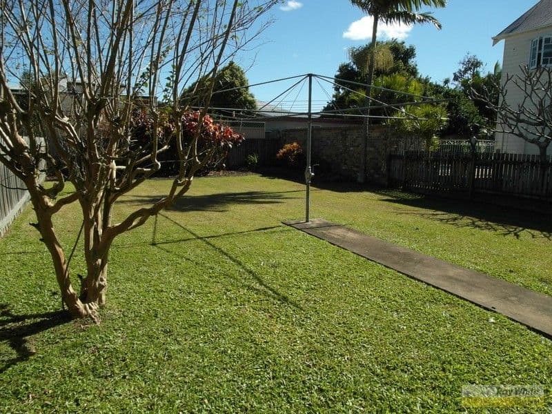 146 Kent Road, WOOLOOWIN QLD 4030, Wooloowin - Thumbnail 2