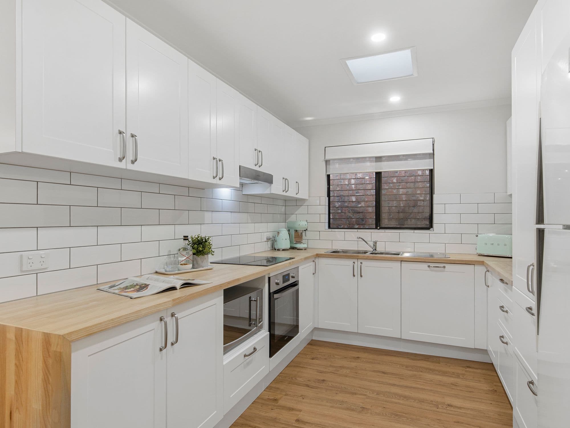 12 Spruce Avenue, Seaford SA 5169, Seaford - Thumbnail 2