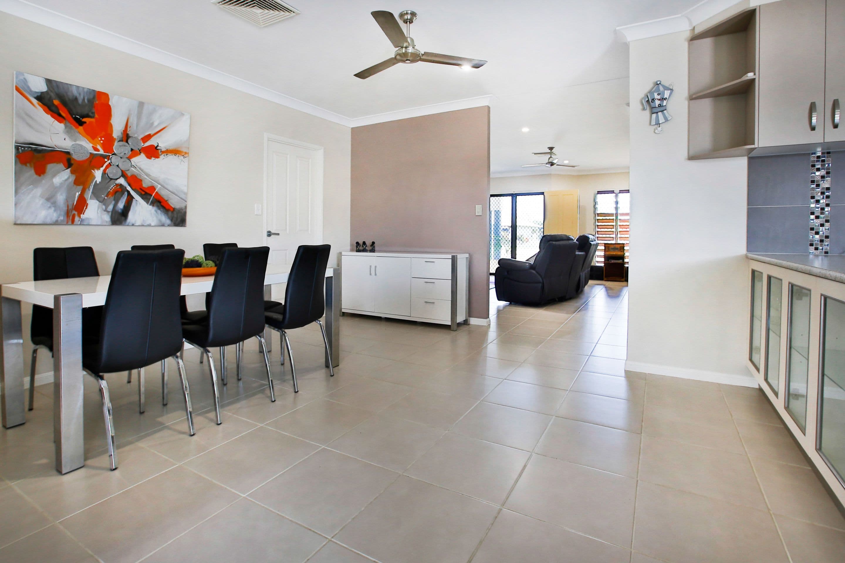 84 Tennessee Way, Kelso QLD 4815, Kelso - Thumbnail 2