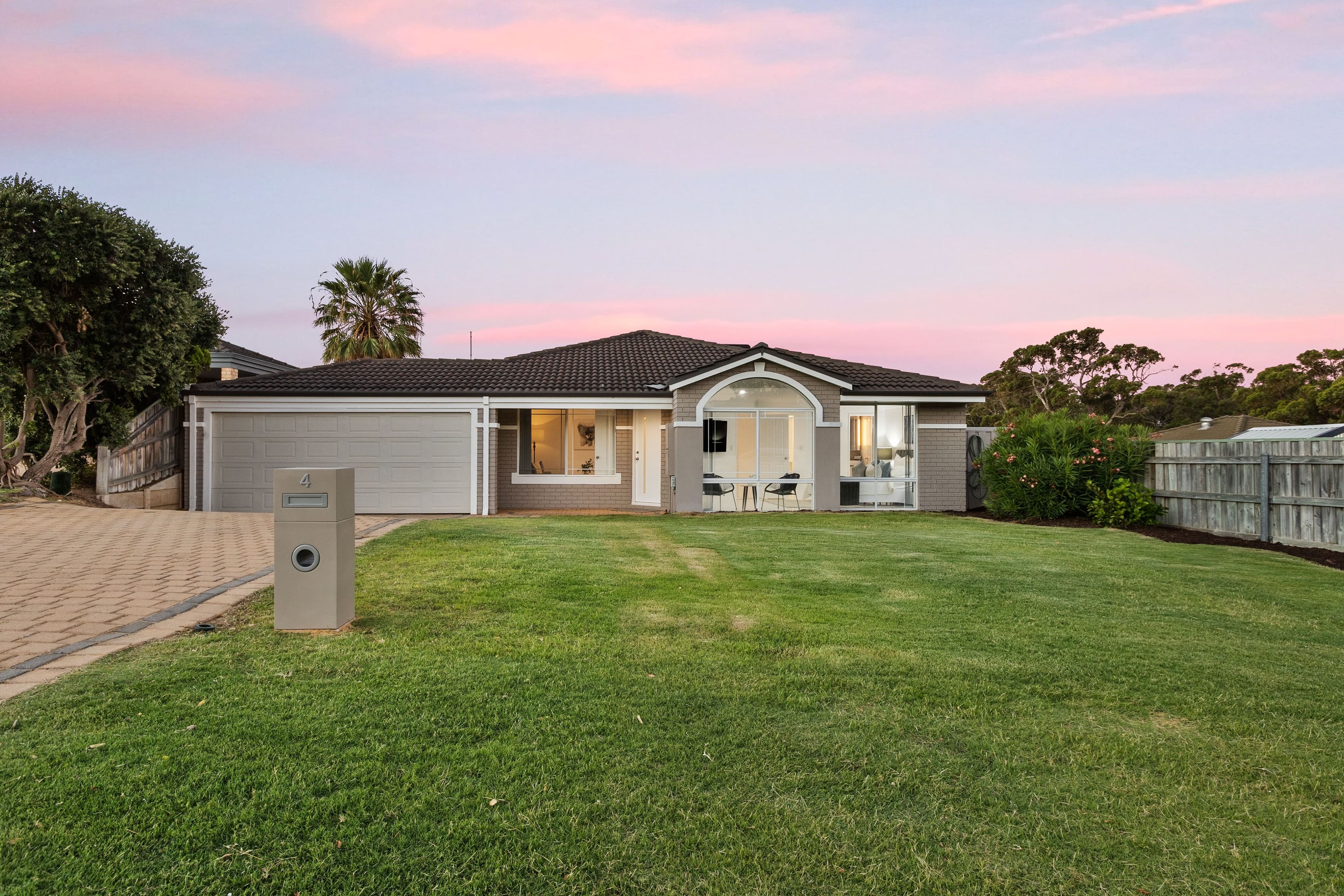 4 Sykes Cove, Clarkson WA 6030, Clarkson - Thumbnail 2