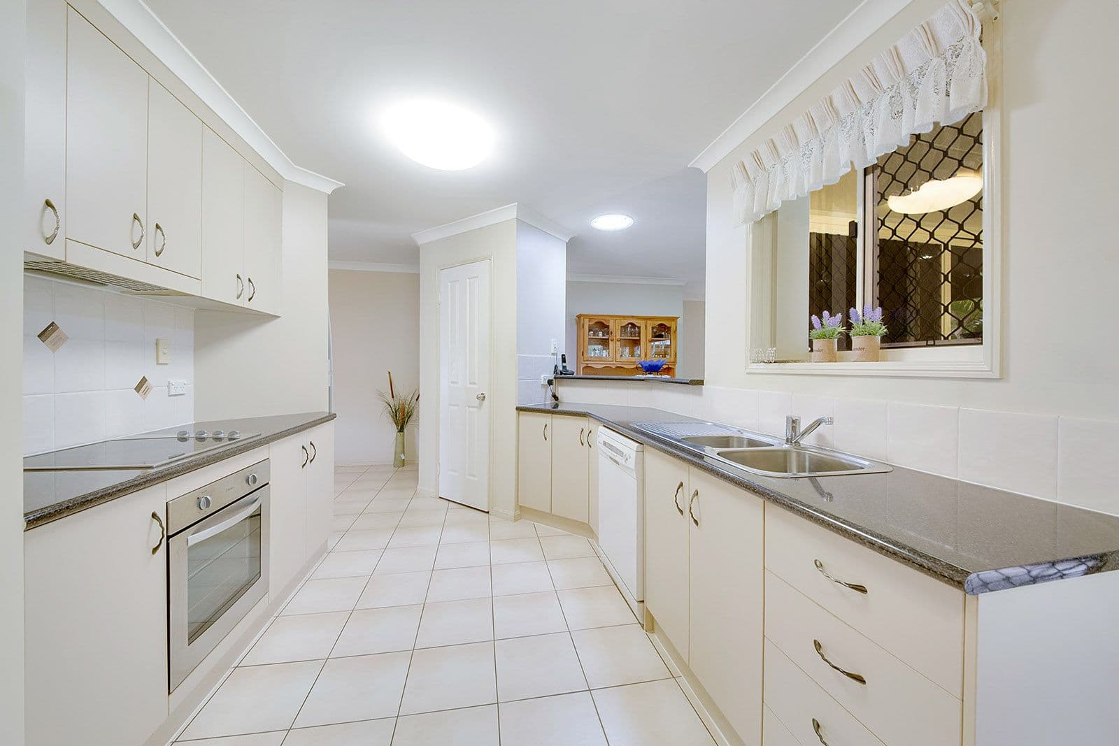 67 Col Brown Avenue, Clinton QLD 4680, Clinton - Thumbnail 3