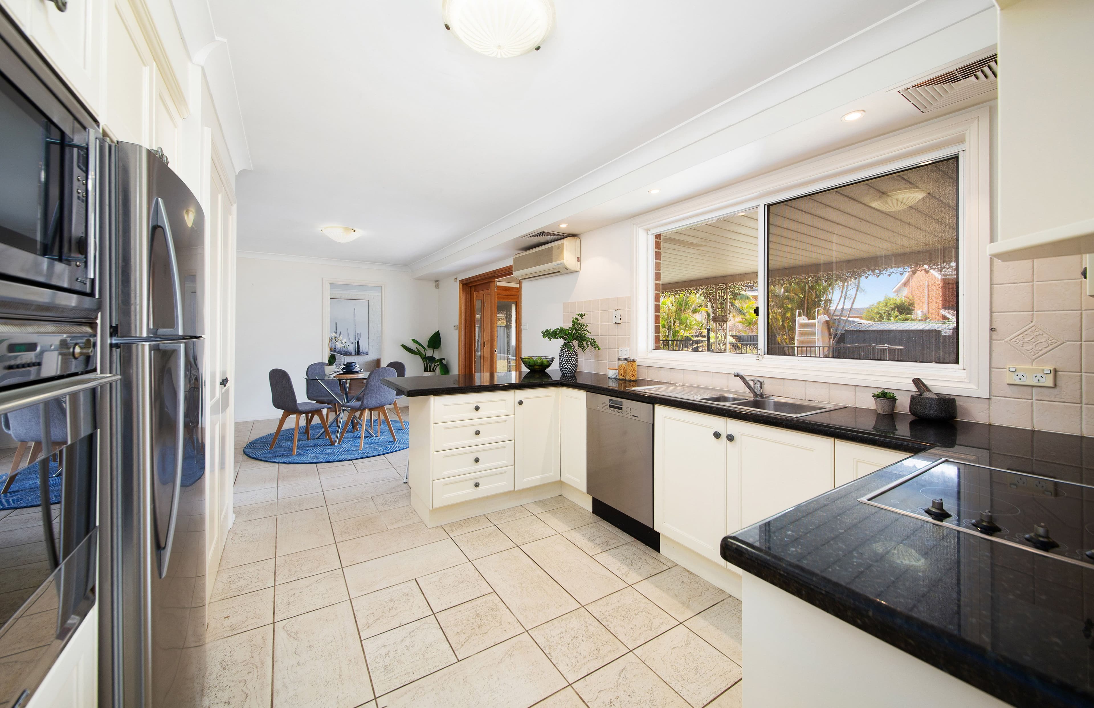 34 Heritage Drive, Illawong - Thumbnail 4