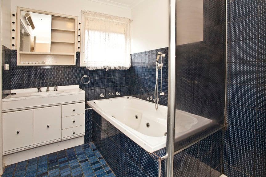 25 Joyce Avenue, GLEN WAVERLEY VIC 3150, Glen Waverley - Thumbnail 7