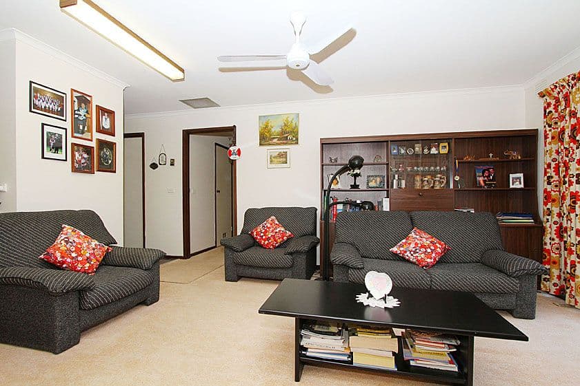 1 Shannon Place, MILL PARK VIC 3082, Mill Park - Thumbnail 5