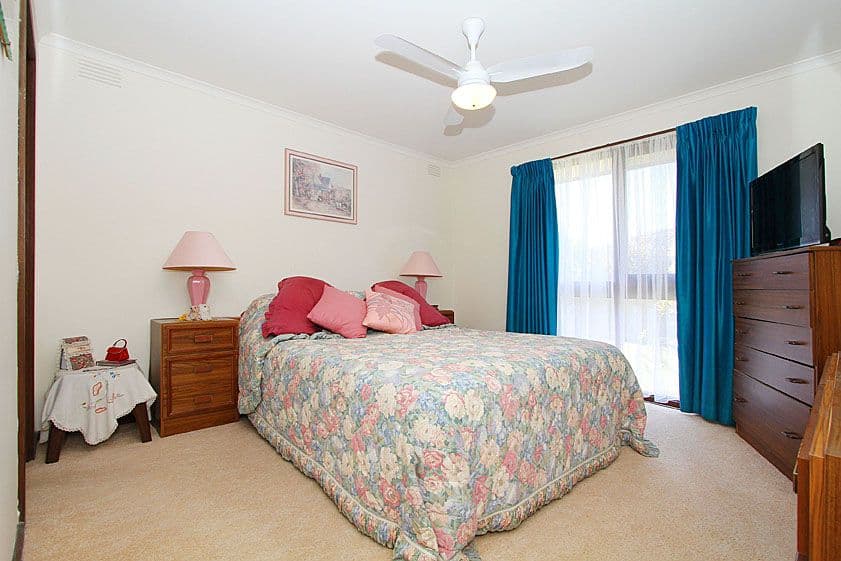 1 Shannon Place, MILL PARK VIC 3082, Mill Park - Thumbnail 6